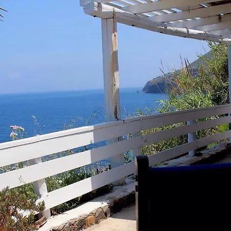 Casa Vacanze Sul Mare Semesterbostad Malfa (Salina)